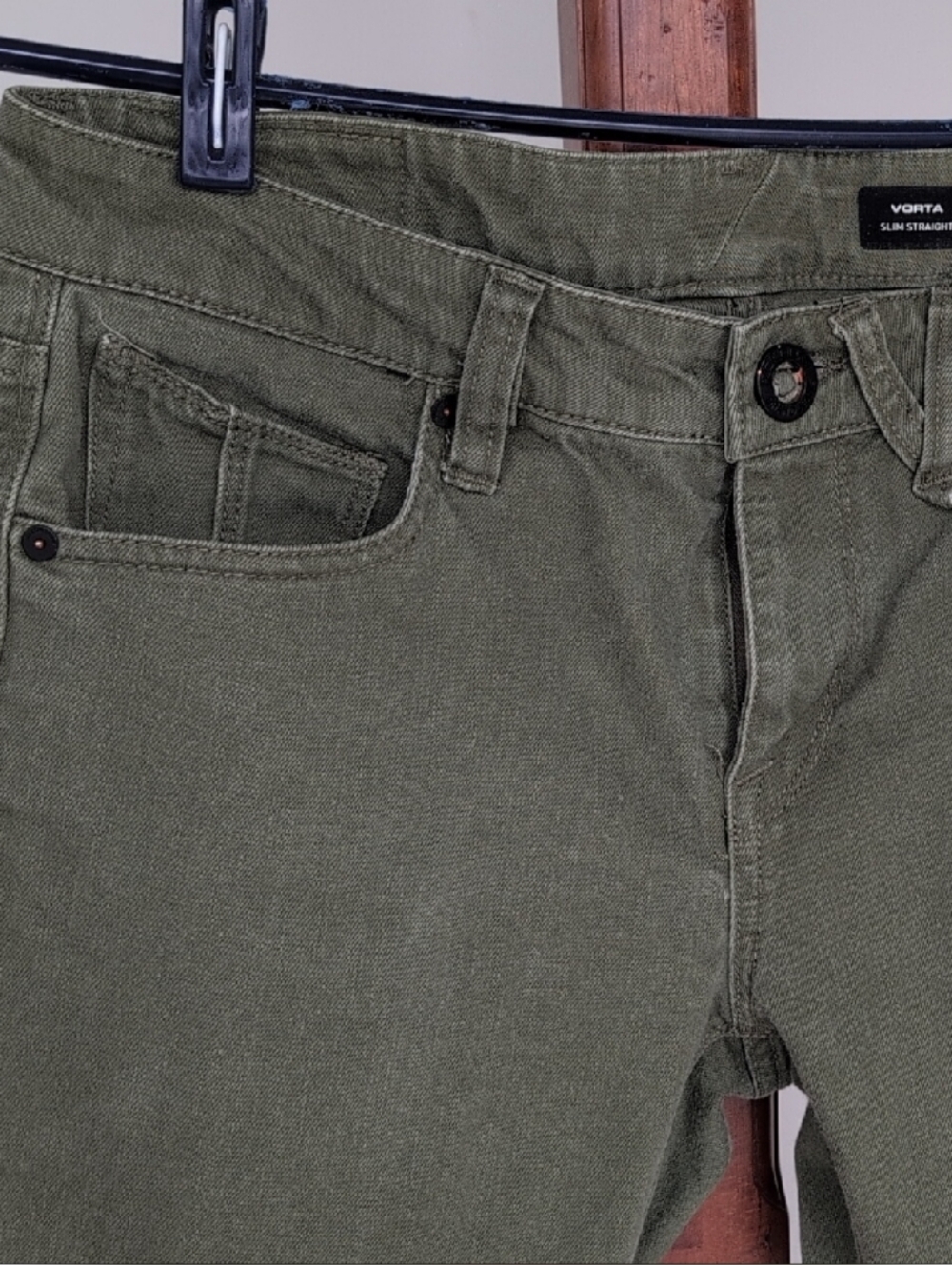 Volcom Vorta Slim Straight Pants in Olive